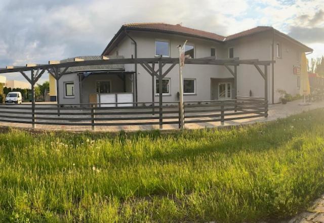 Apartamenty Zatorze Leszno  Kültér fotó